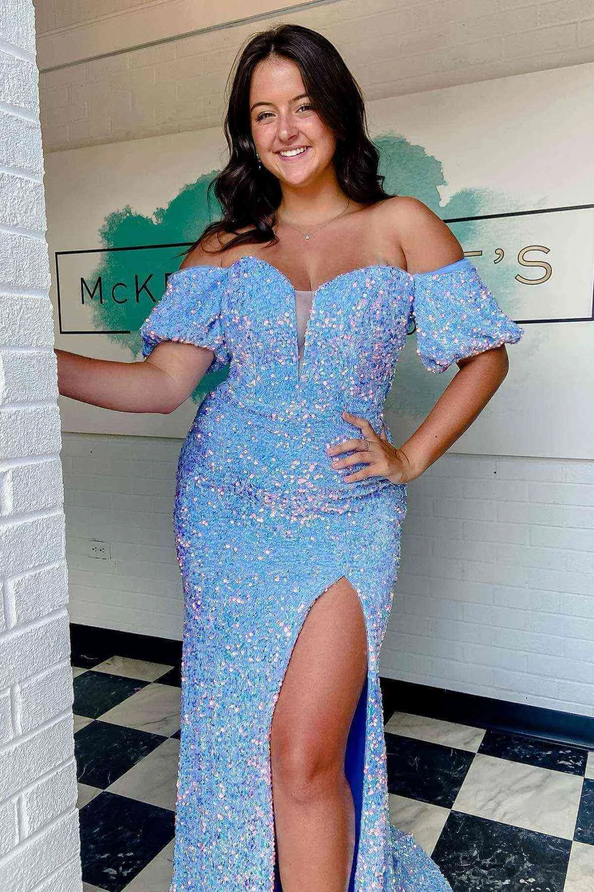 2025 Long Red Puff Sleeves Prom Dress Sparkly Sequined with Side Slit