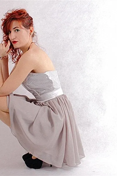 A-line Sweetheart Knee Length Tulle Paillette Sleeveless Prom Dress