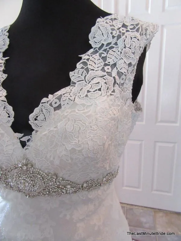 Allure Bridals 2663