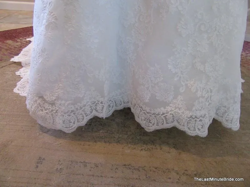 Allure Bridals 2663