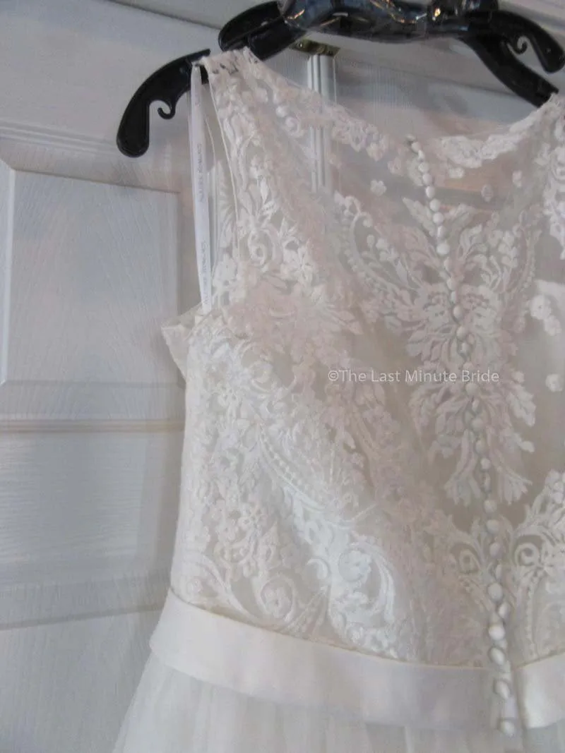Allure Bridals 2716