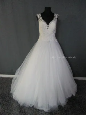 Allure Bridals 3107
