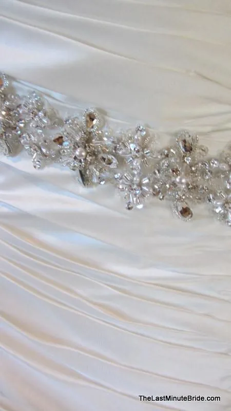 Allure Bridals 8859