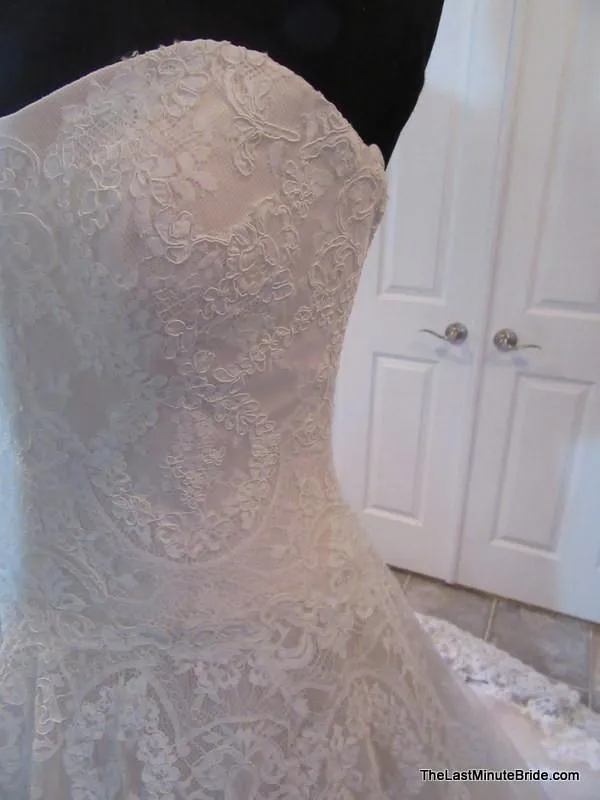 Allure Bridals 9121 size 16