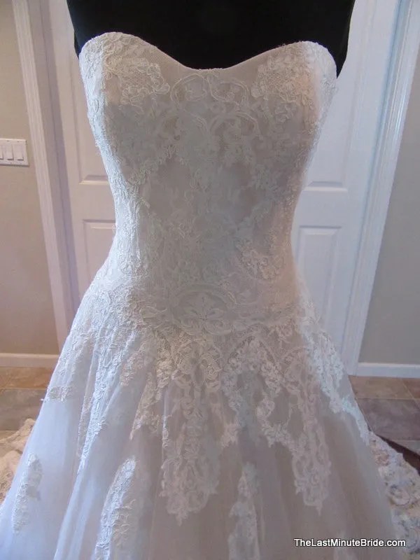 Allure Bridals 9121 size 16