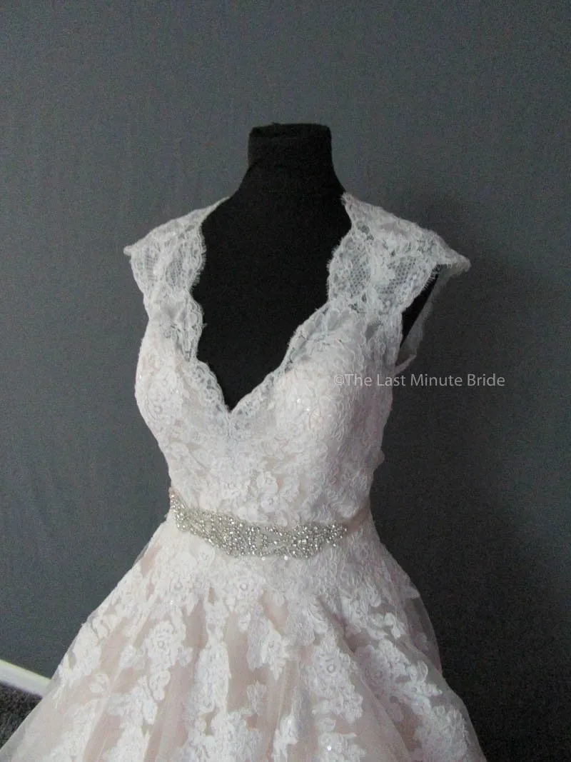 Allure Bridals 9272