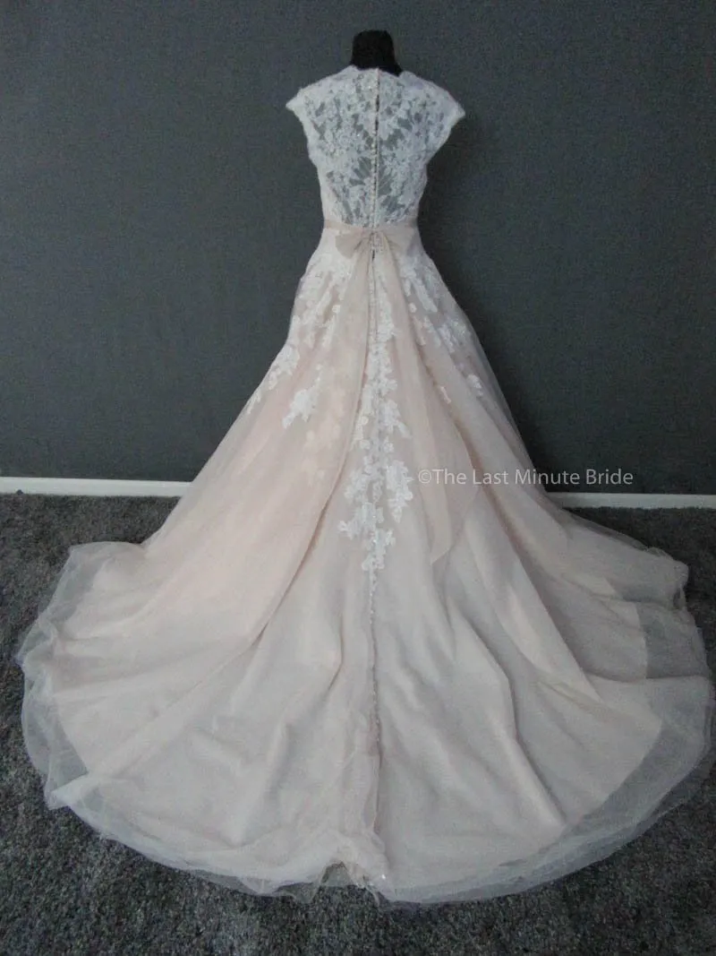 Allure Bridals 9272