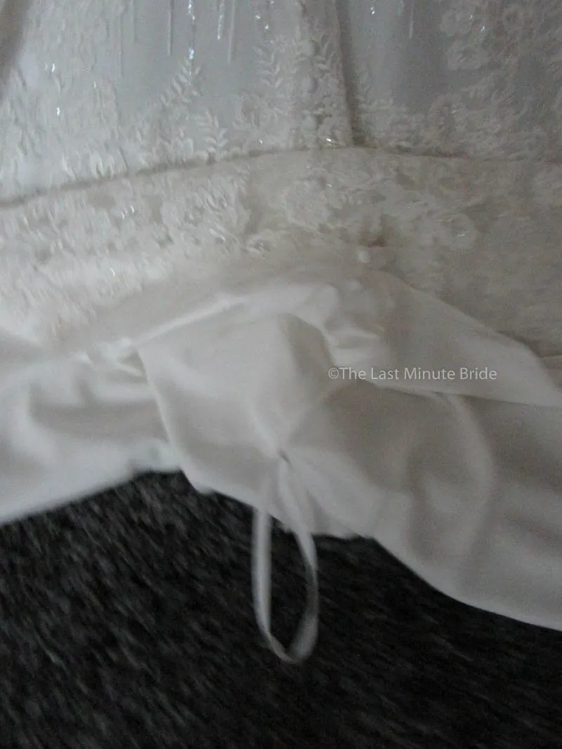Allure Bridals 9350 Size 2