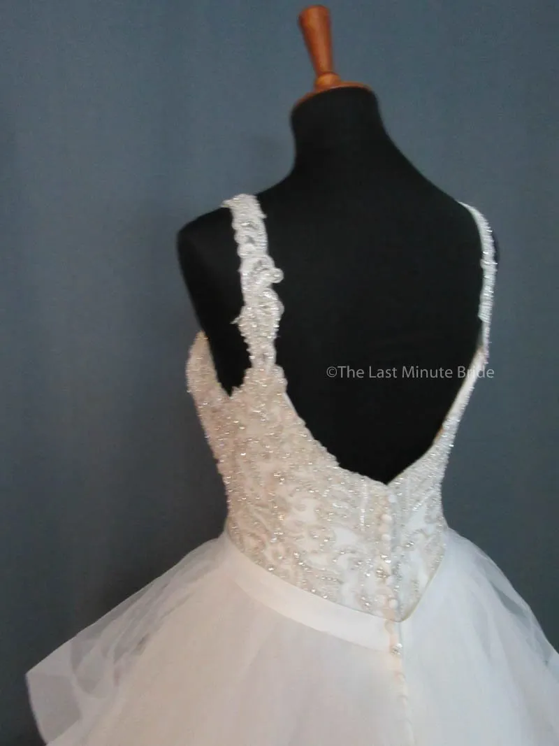 Allure Bridals 9418