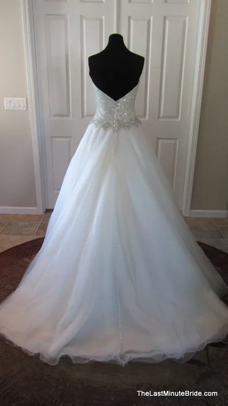 Allure Bridals C303 - Couture