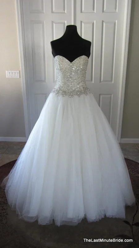Allure Bridals C303 - Couture