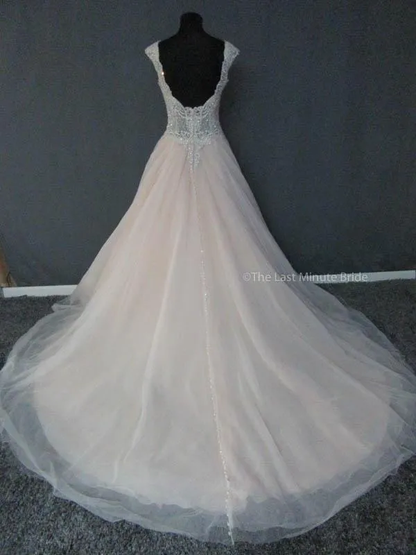 Allure Bridals C407