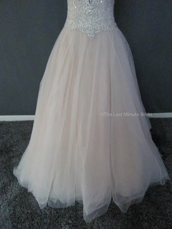 Allure Bridals C407