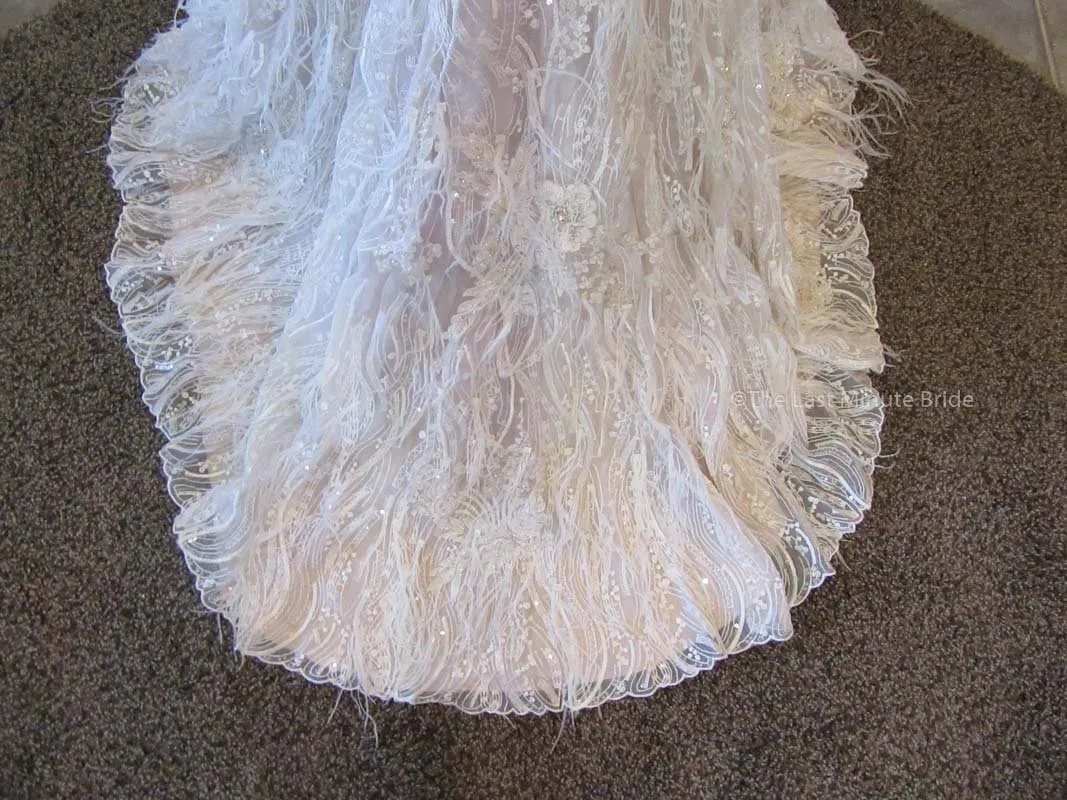 Allure Bridals C457