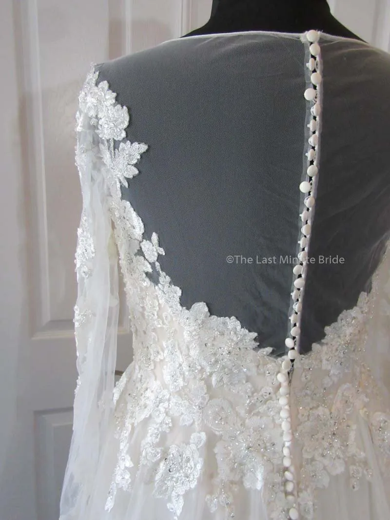 Allure Bridals Style W435