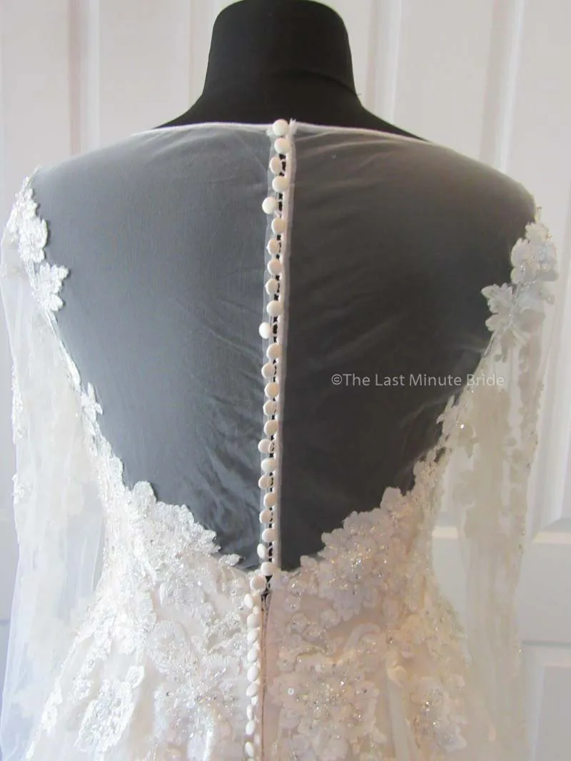Allure Bridals Style W435