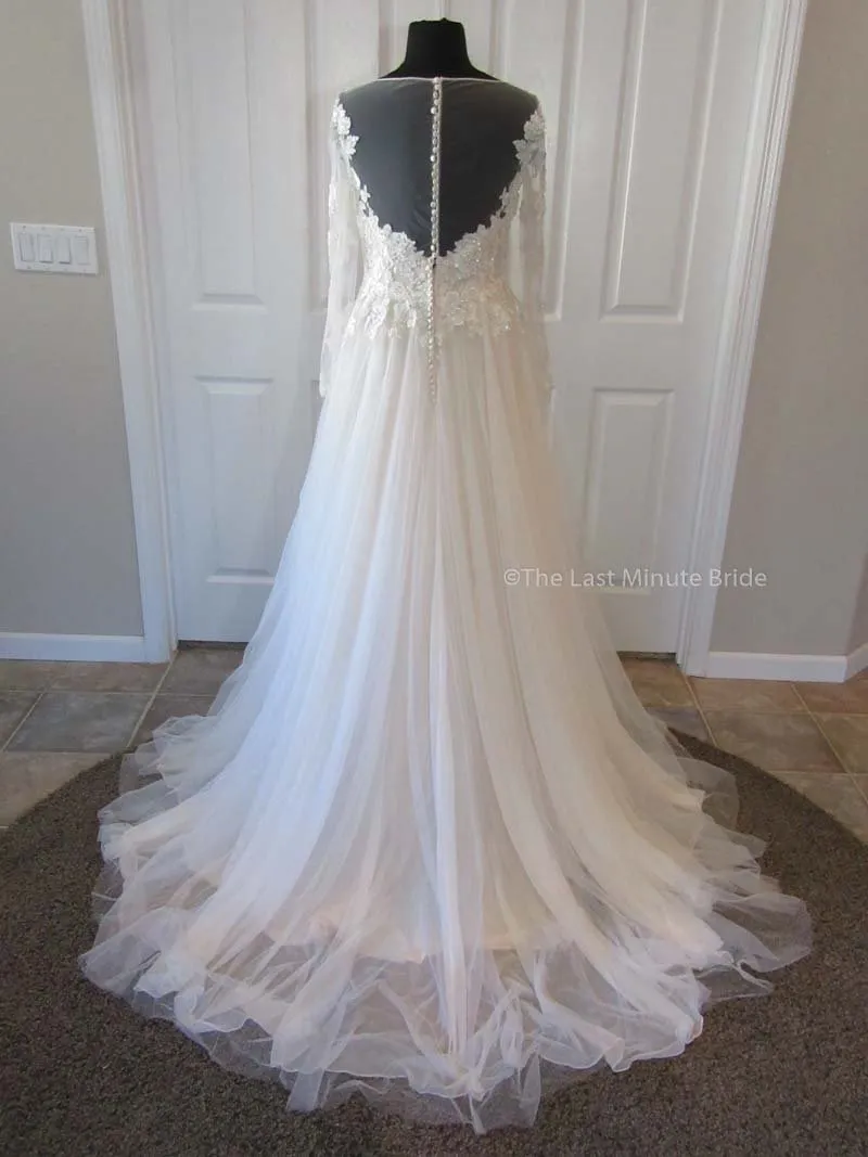 Allure Bridals Style W435