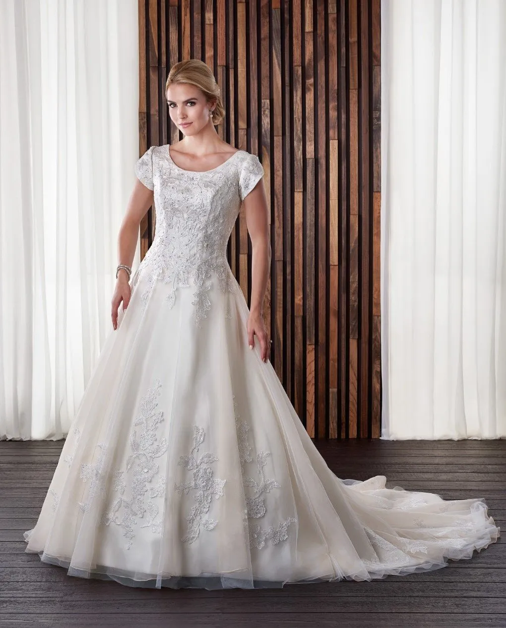 Bonny Bliss Modest 2706