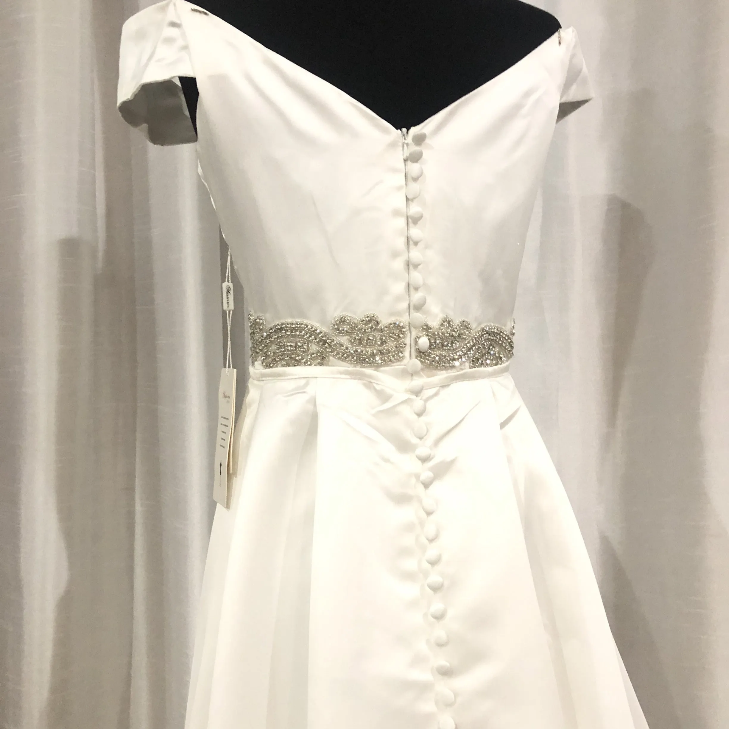 BOUTIQUE White Satin Off-The-Shoulder Embellished Waist Gown Size 6/8 NWT