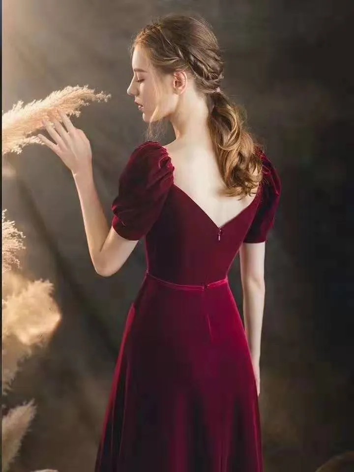 Burgundy Velvet Long Prom Gowns with Puffy Sleeves