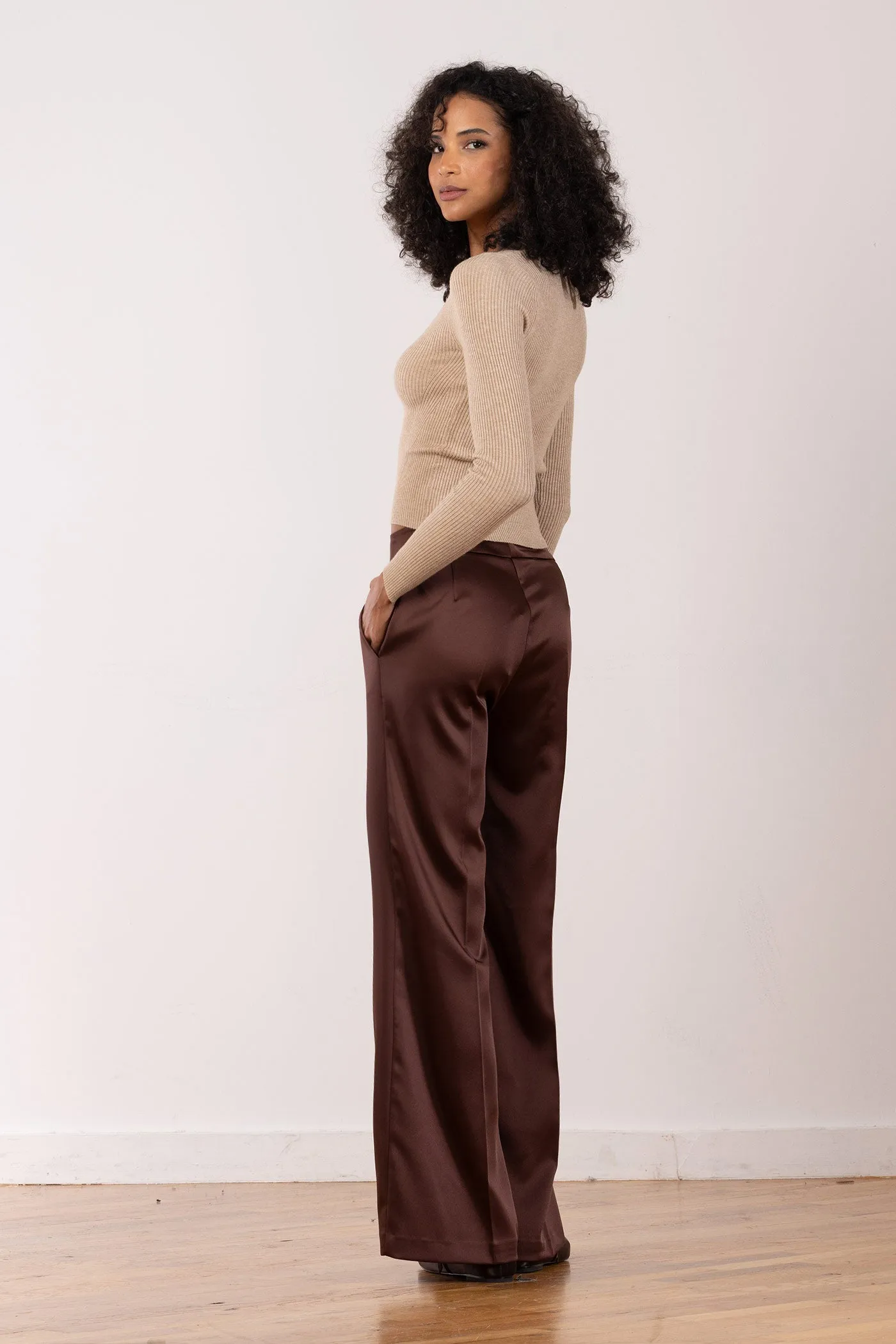 CARLA Satin Brown