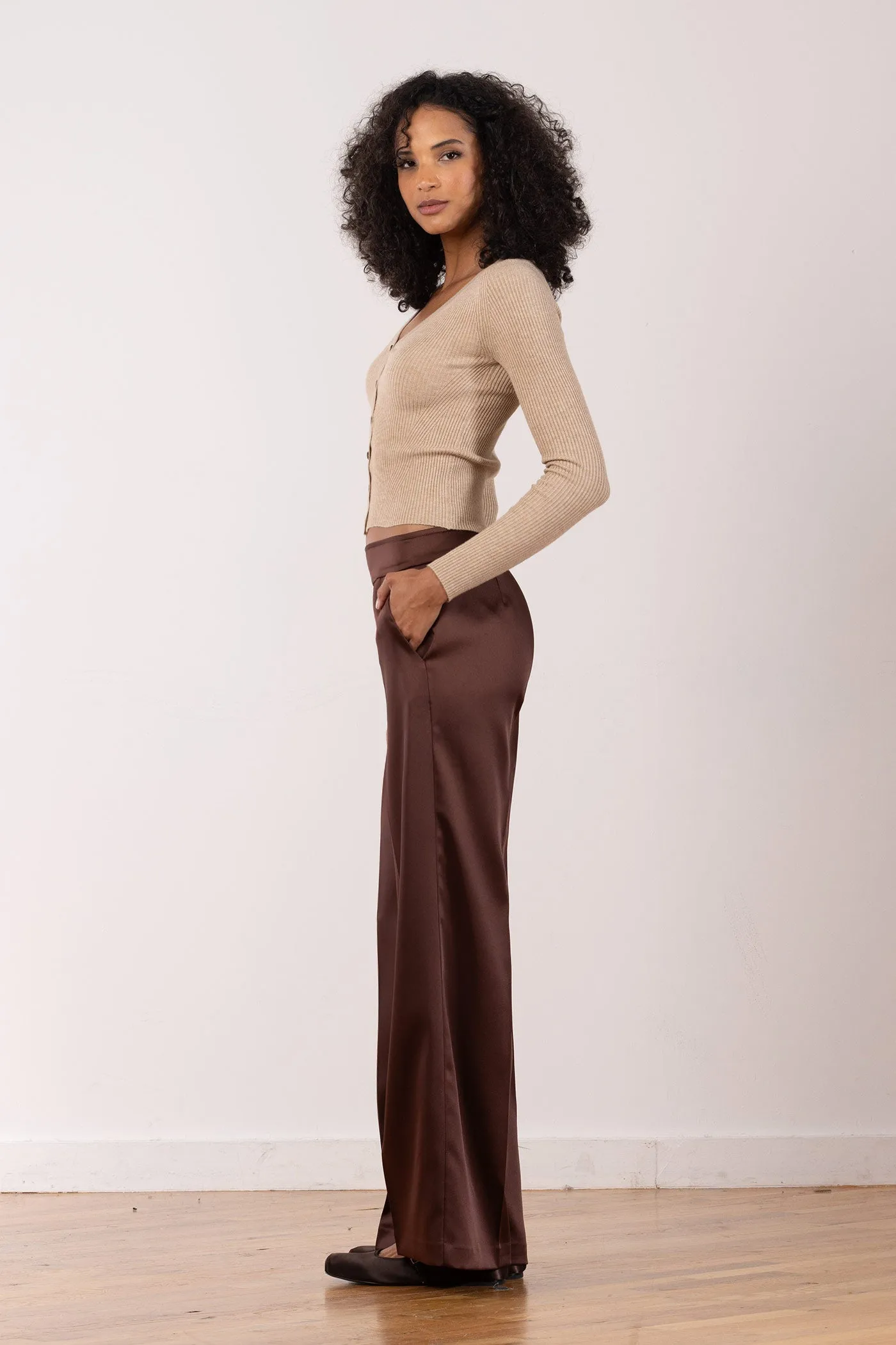 CARLA Satin Brown