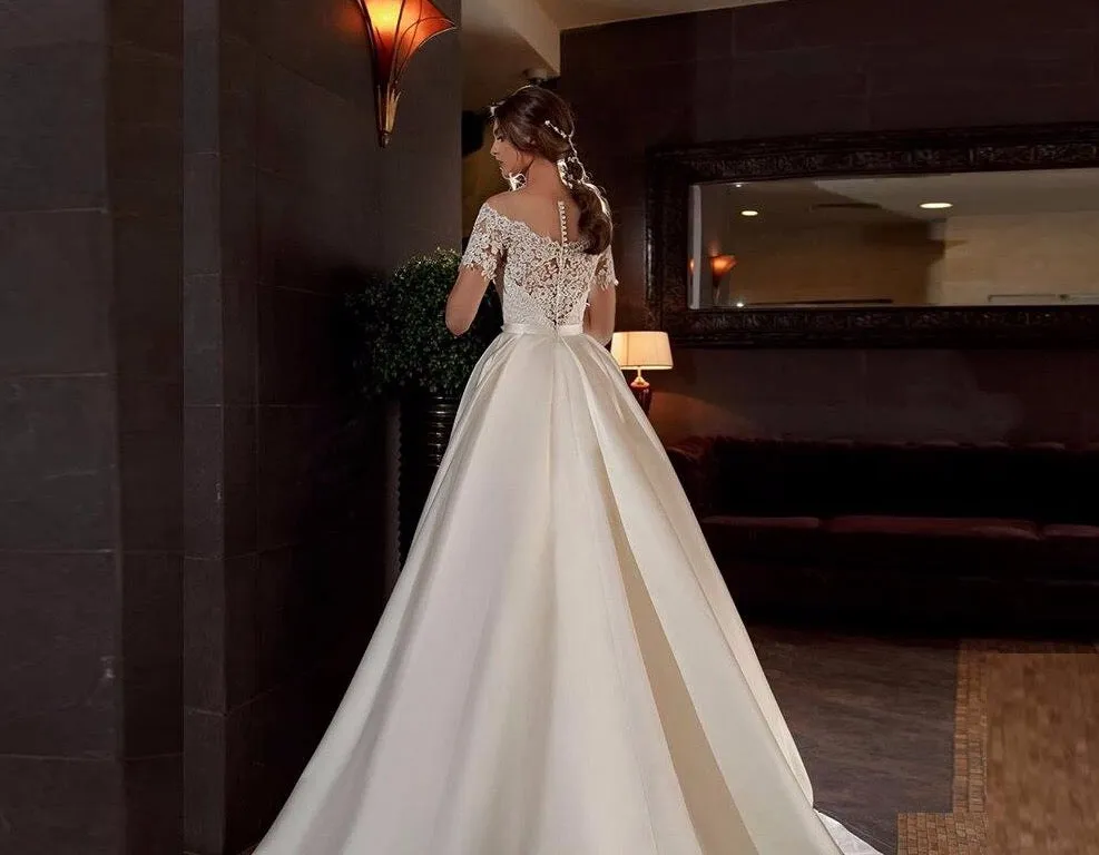 Custom Made Short Sleeve France Satin A Line Wedding Dresses Bestidos De Novia Buttons Up Beading Pearls Waist Appliques Gowns
