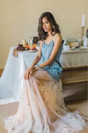 DANDELIONS AND TULLE