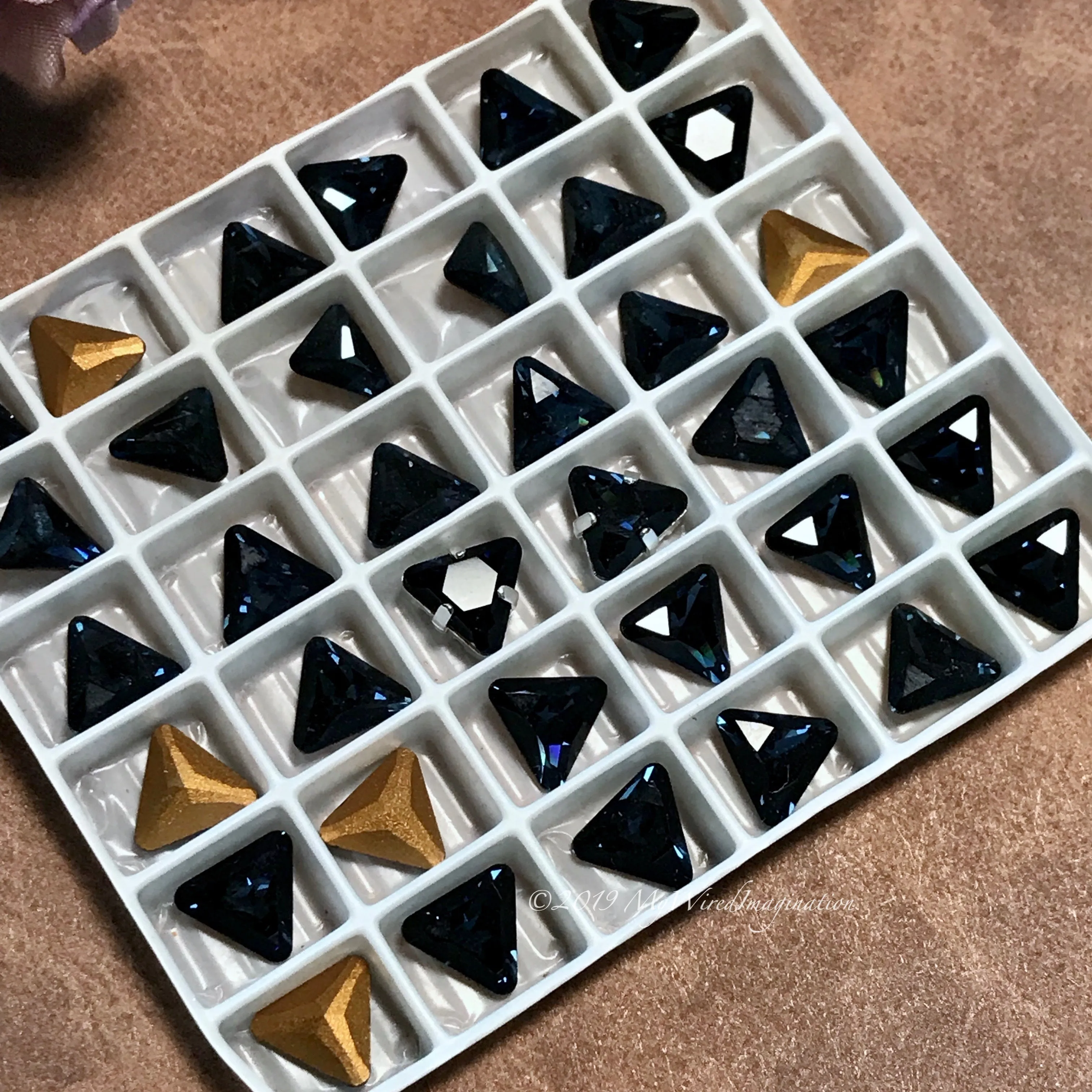 Dark Montana Sapphire - 2 Pcs, Rare Swarovski Crystal 8mm Triangle Art 4722, with Setting