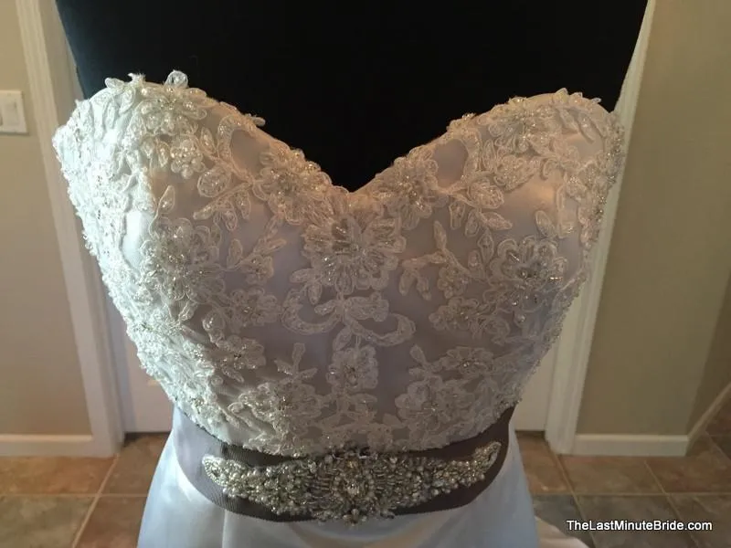 David Tutera 213242 Violetta