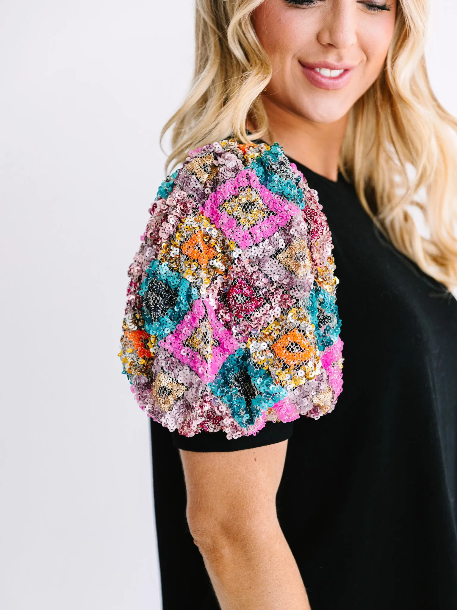Diamond Dazzle Sleeve Puff Sleeve Top