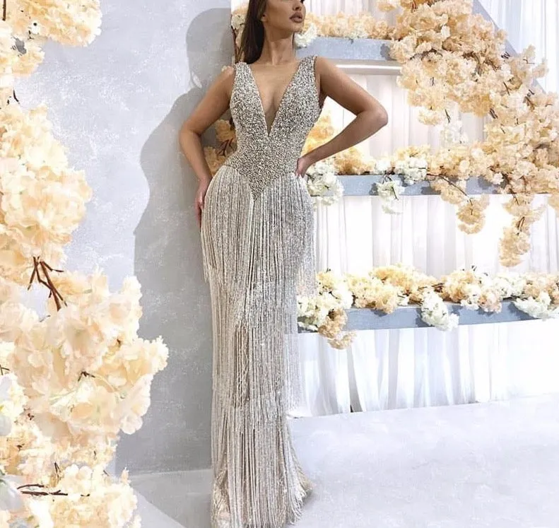 Dubai Design Grey Sexy Deep-V Evening Dresss Sequined Beading Tassel Luxury Formal Dress