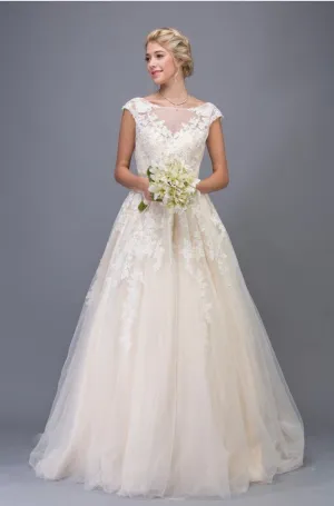 Eureka Evening Gowns 6601