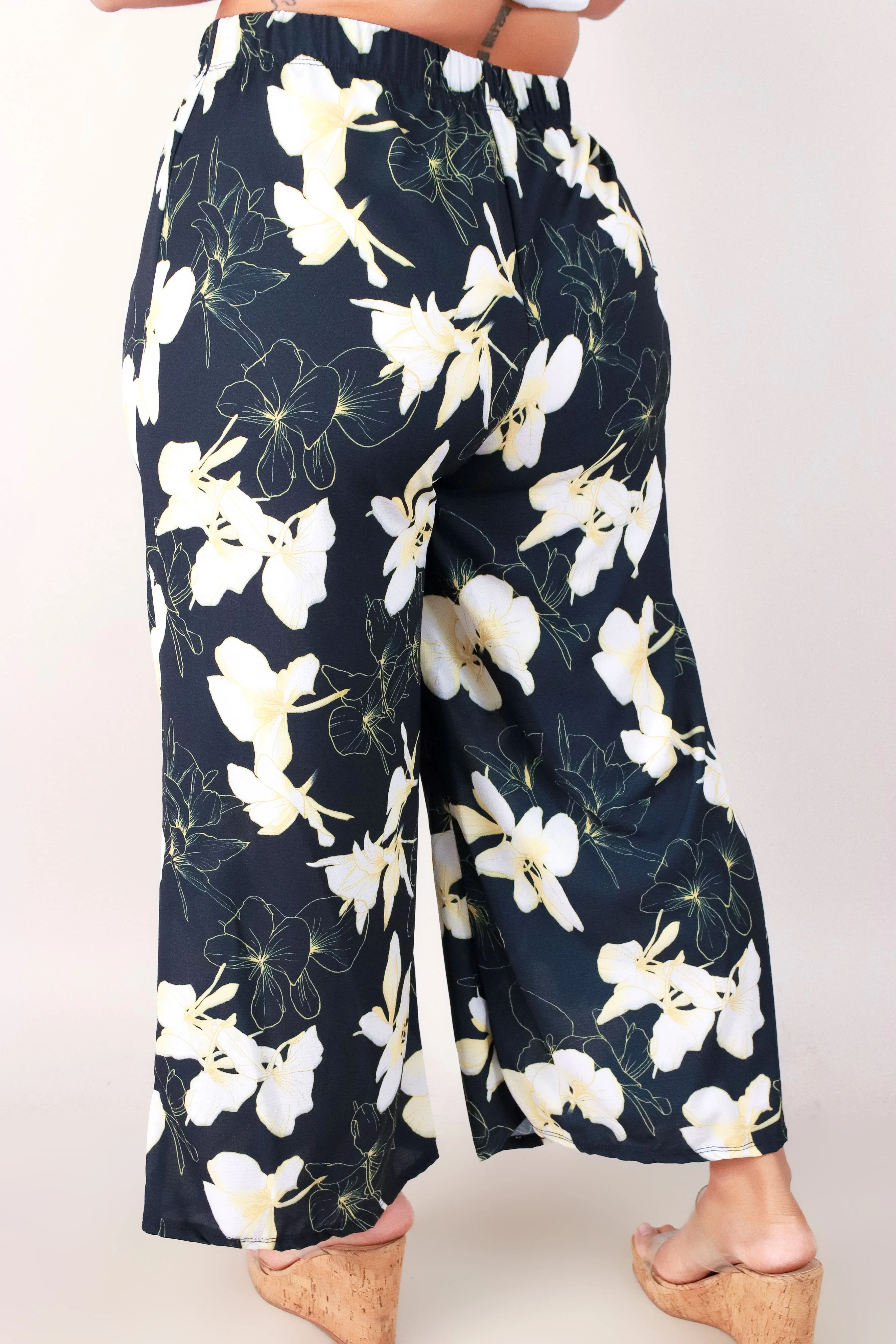 GINGER LILY CAPRI PANTS