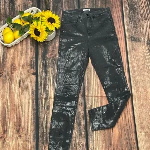 Good American Black Snake Skin jeans