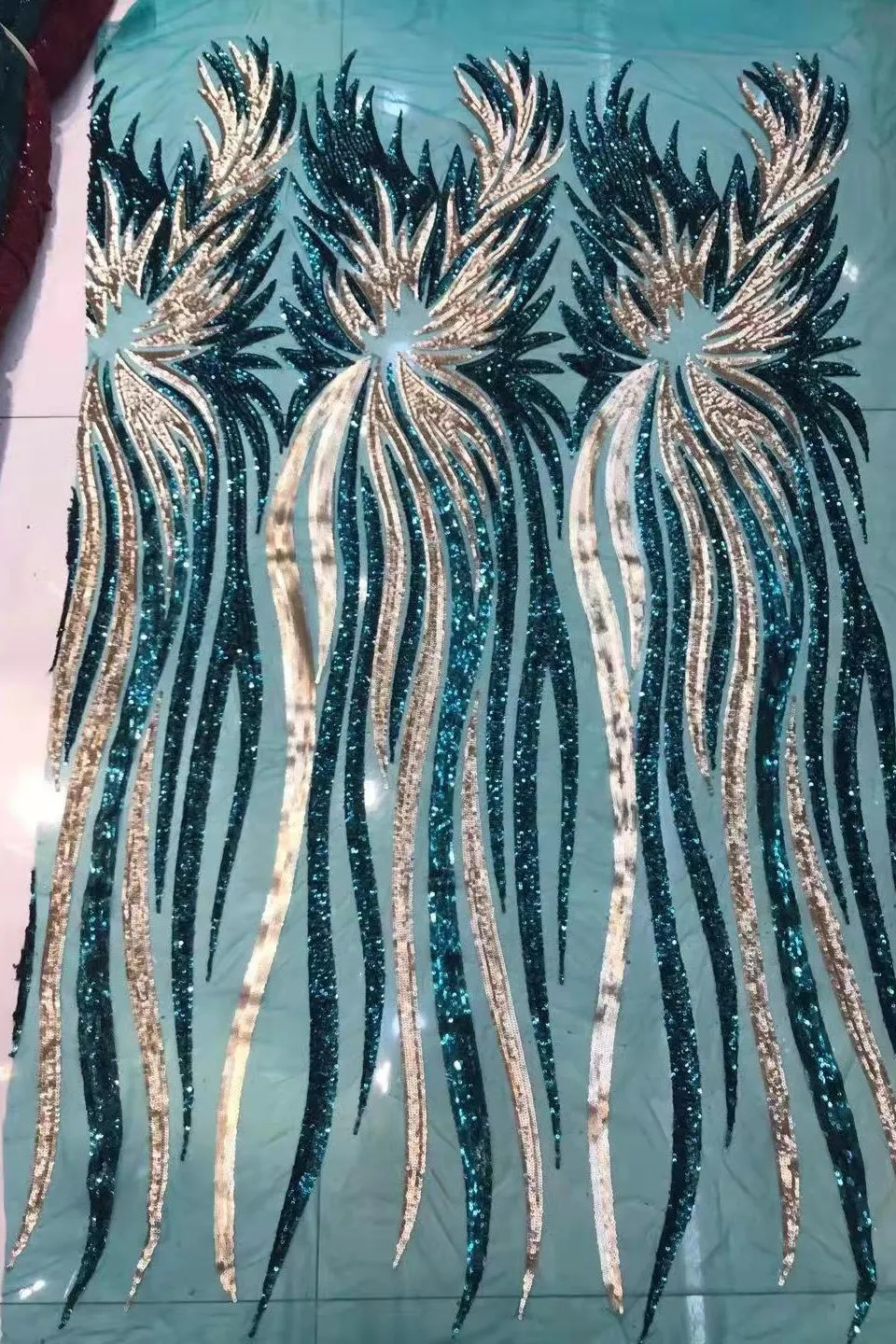 Illusion neck Long Sleeves Luxurious Fur Sequin Mermaid Prom Party Gowns