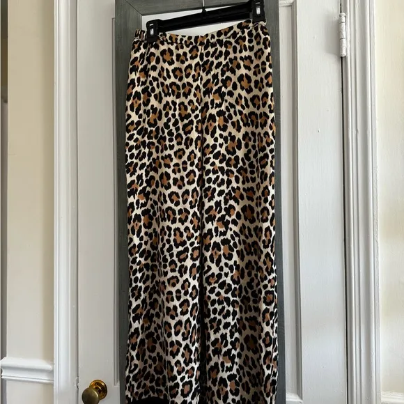 Kate Spade Meow Leopard Print Pajama Set