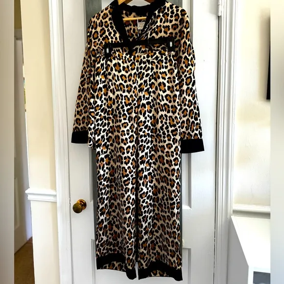 Kate Spade Meow Leopard Print Pajama Set