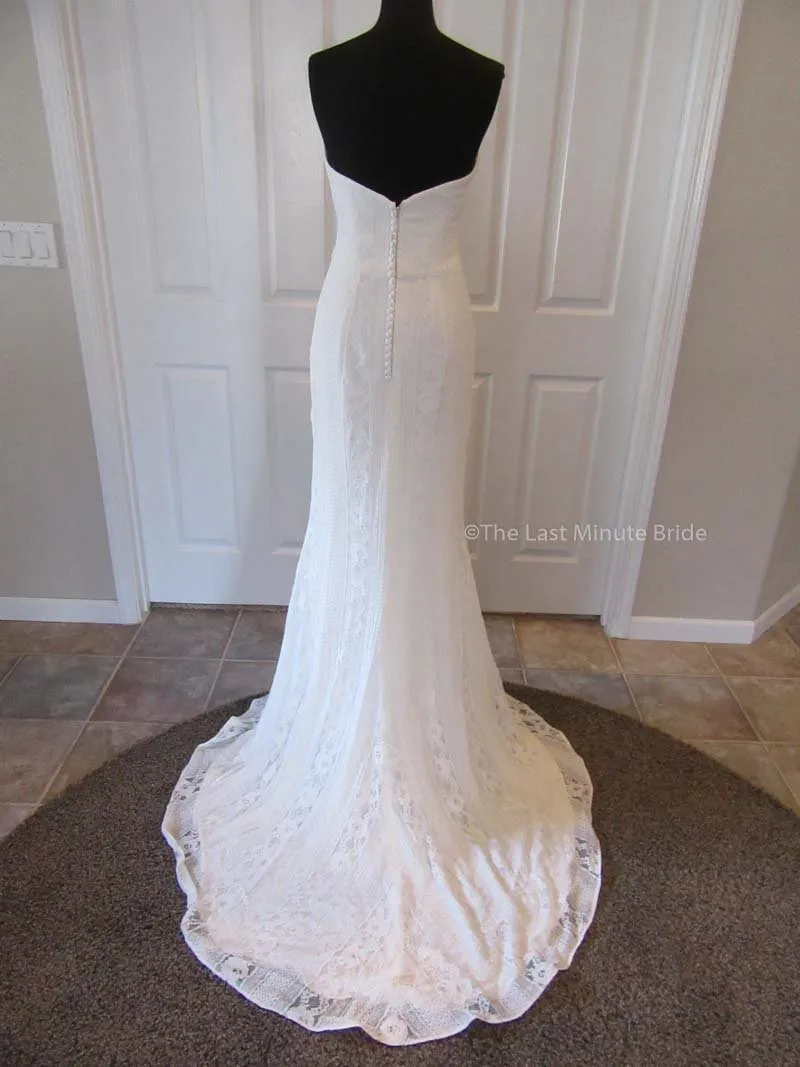 Lillian West Style 66018 (multiple sizes avail)