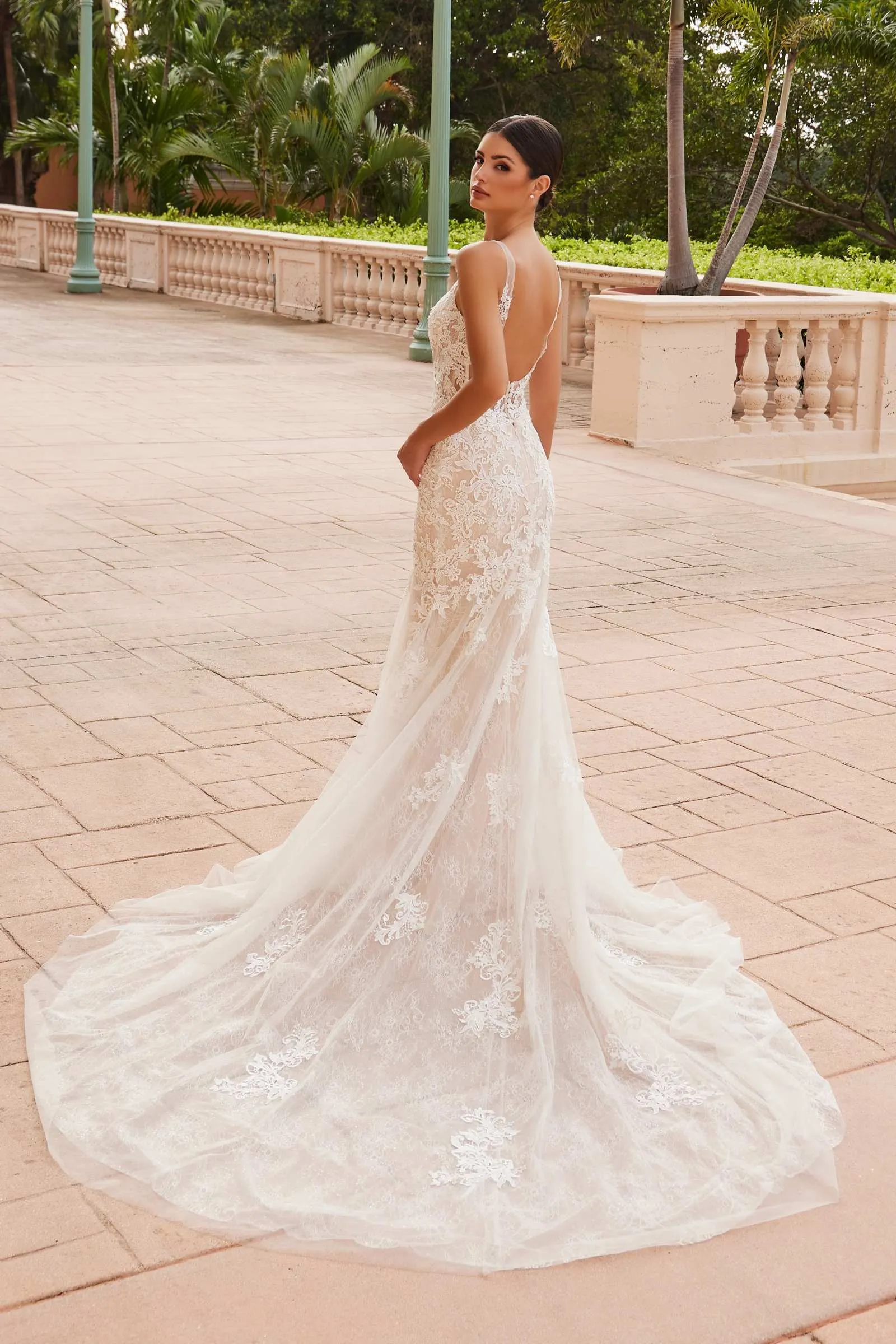 Nox Anabel H493 Classical V-Neckline Lace Mermaid Gown
