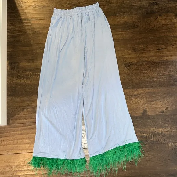 NWT WeWoreWhat Feather Pull-On Pants