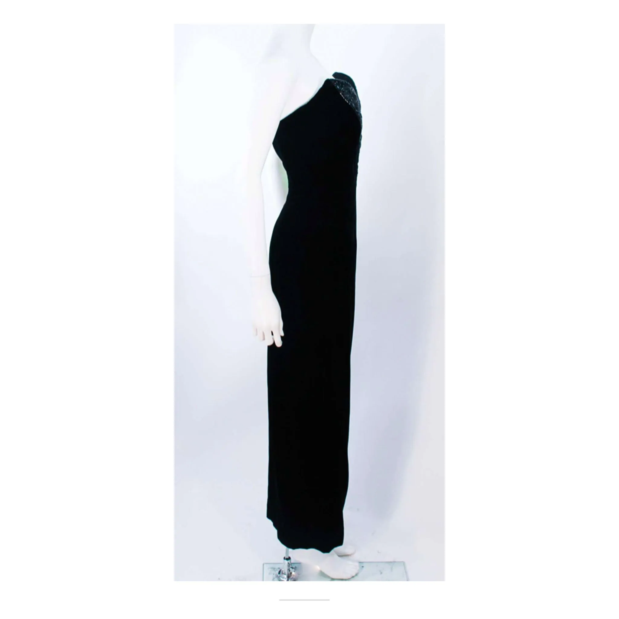 OLEG CASSINI Black Velvet Strapless Beaded Gown Size 8-10