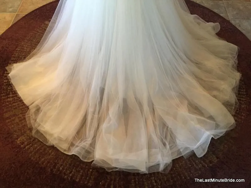 Pronovias Lany