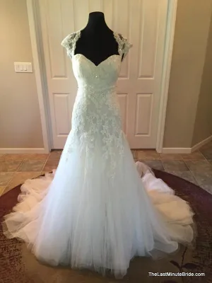 Pronovias Lany