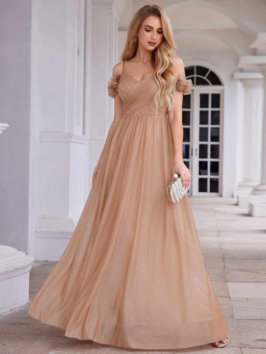 Robe de soirée plissée étincelante à col en V et épaules dénudées avec détails floraux