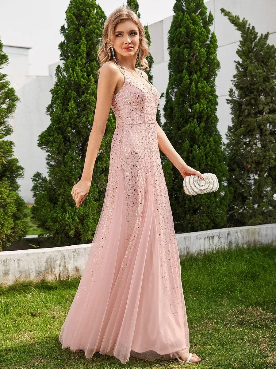 Robe de soirée sans manches en tulle à col en V et à paillettes avec taille empire