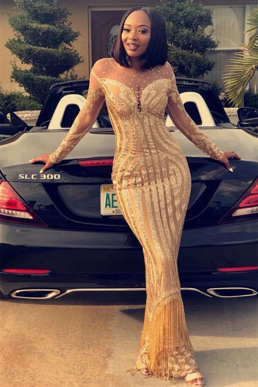 Round Mermaid Lace Sequined Beaded Floor-length Long Sleeve Prom Dress