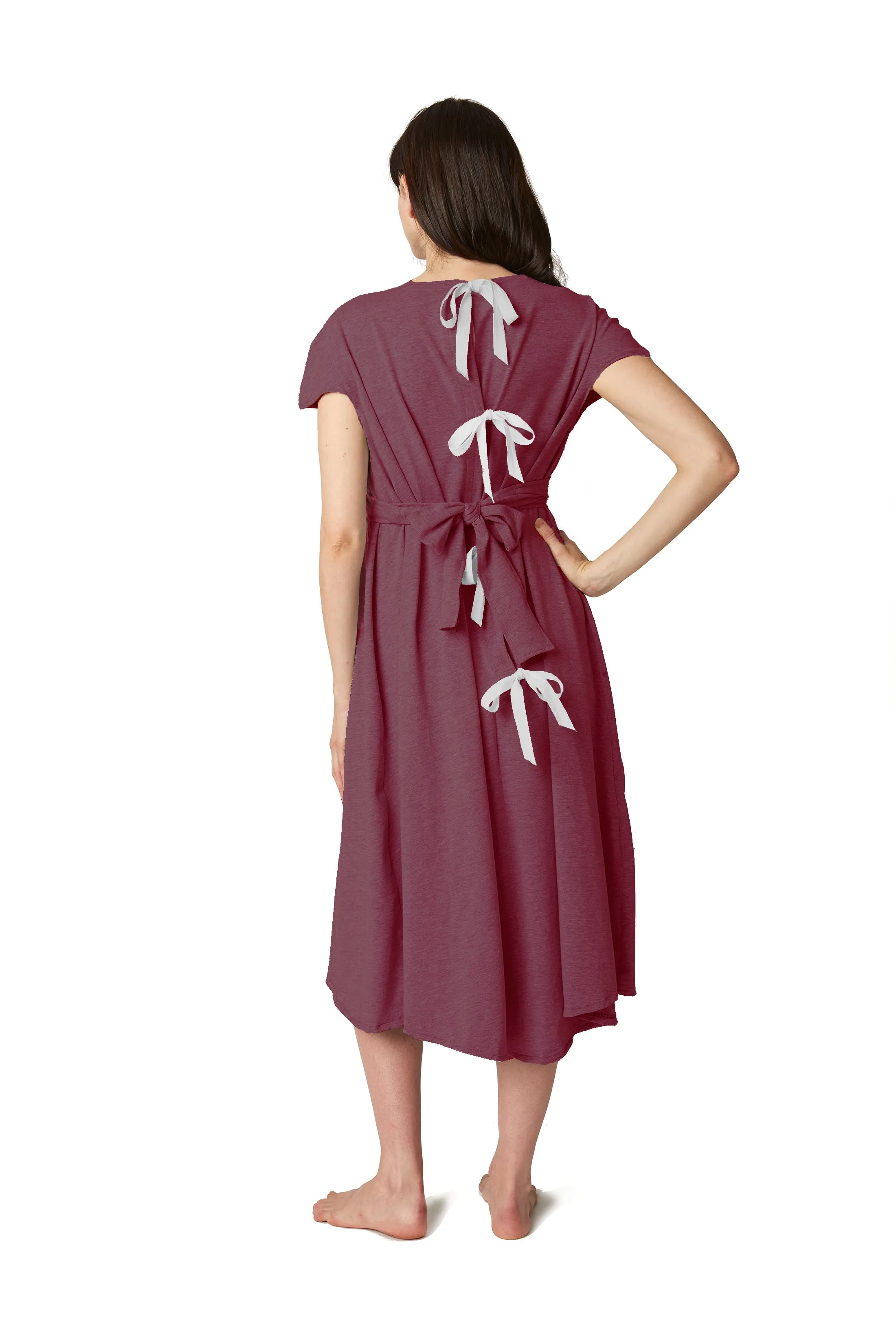 SELECT Hospital-Grade L&D Gown