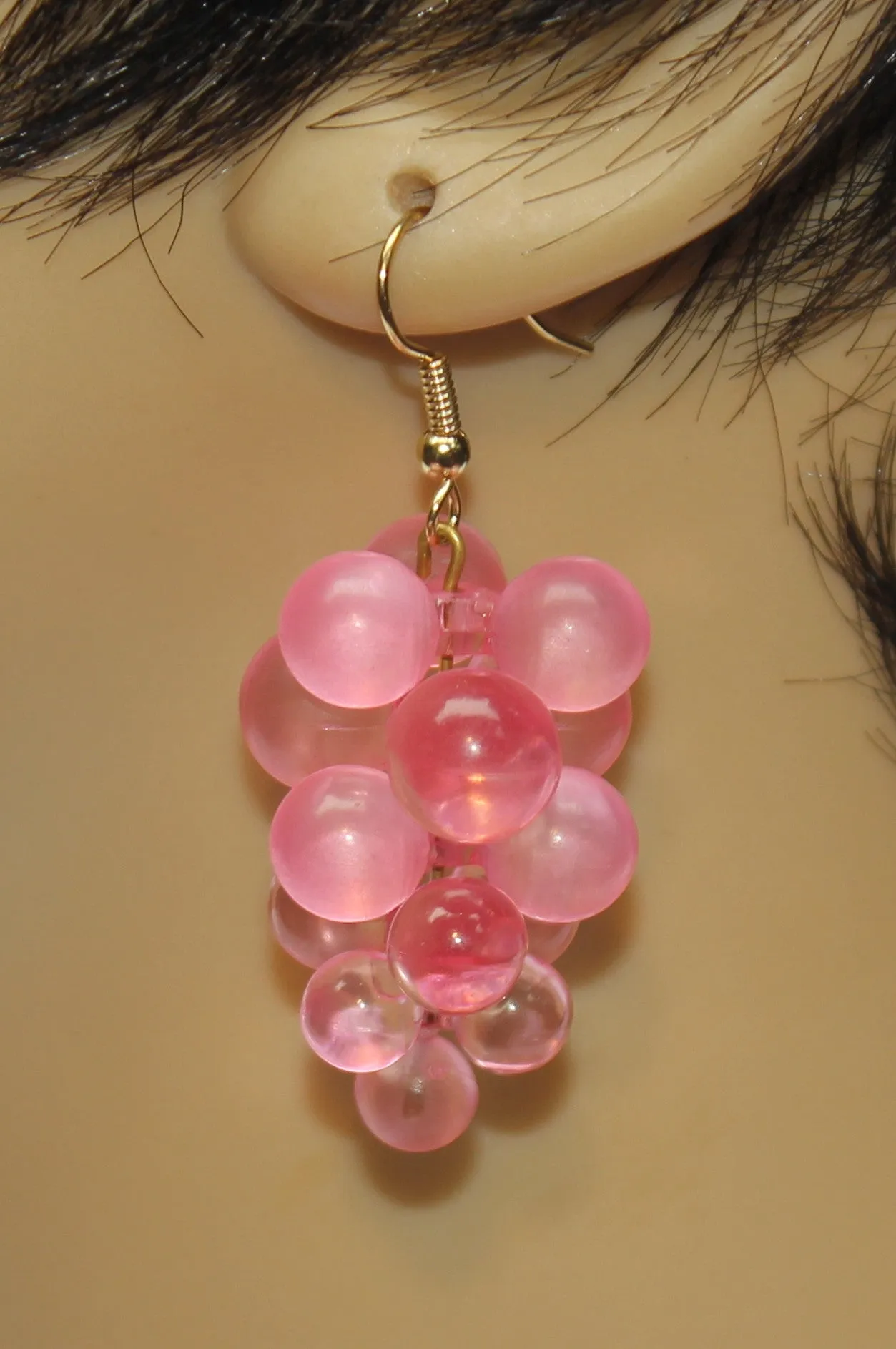 Small Grapes Plexi Earrings