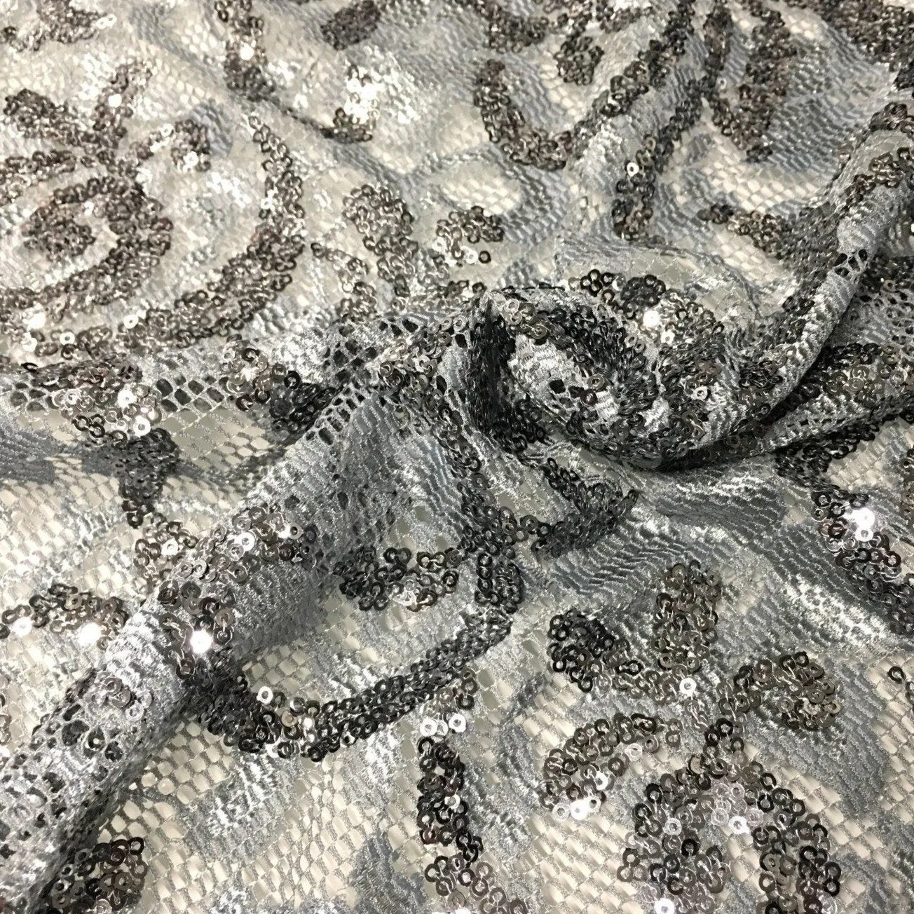 Sparkly Floral Design Sequined Lace Fabric